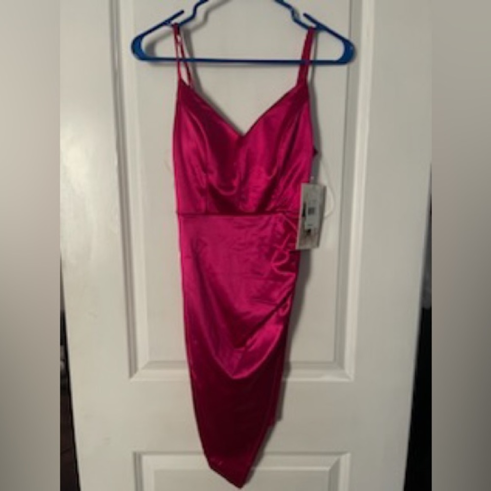 pink dress